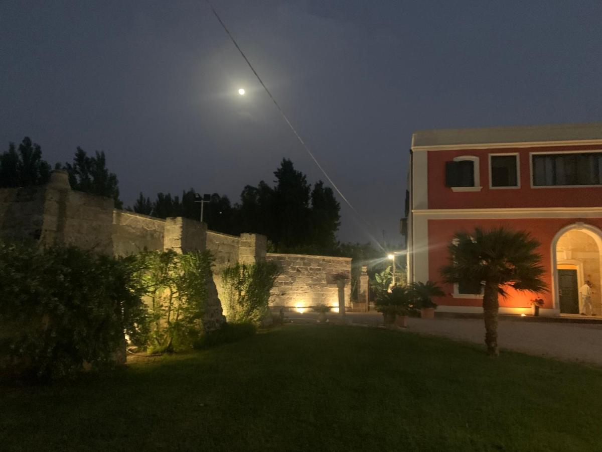 特塔莫那卡拉姆瑞住宿加早餐旅馆 Carmiano  外观 照片